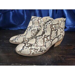 EUC Michael By Michael Shannon Nayda Snakeprint Bootie/Size 8.5